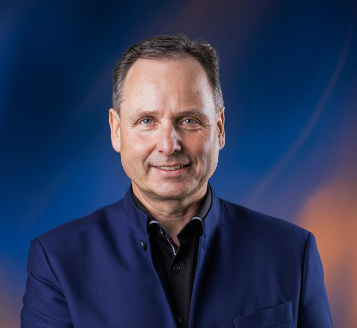 Dr. Alexander Hildenbrand – Gründer von ConnectiveX